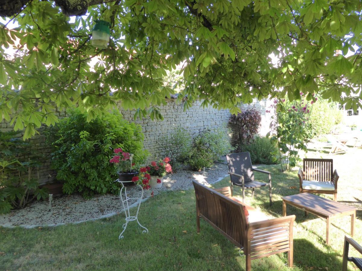 La Madeleine Bed & Breakfast La Jarrie Dış mekan fotoğraf